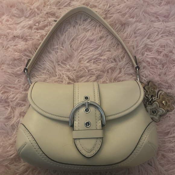 Soho Coach Handbag - Picture 1 of 3